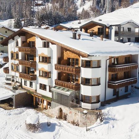 Appartements Tschol Martin سانكت أنتون ام ارلبرغ المظهر الخارجي الصورة
